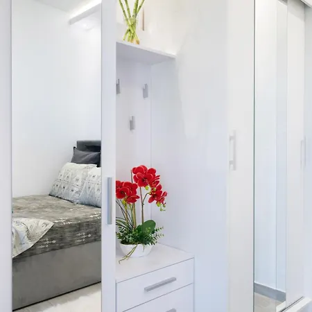 Apartament Zeffie's