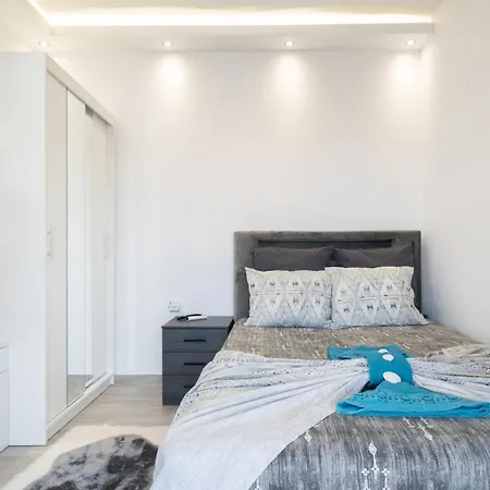 Apartamento Zeffie's Olympiada