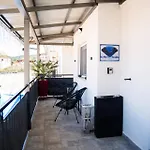 Zeffie's شقة *